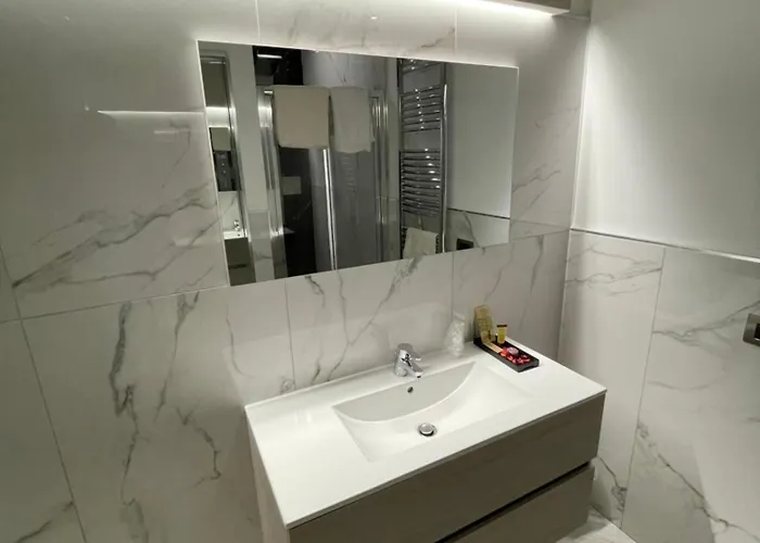 La Quercia בית הארחה Ticchiena